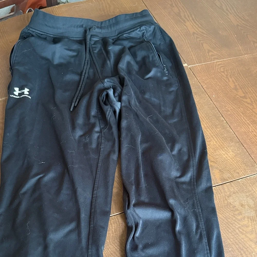 Under Armour Black Performance Track Pants - Picture 3 of 6